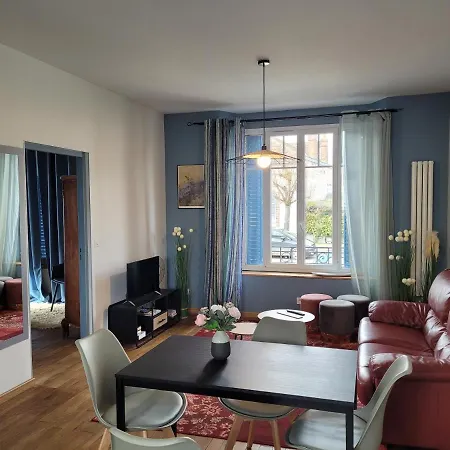 Appartements Cdg Joigny Exterior photo